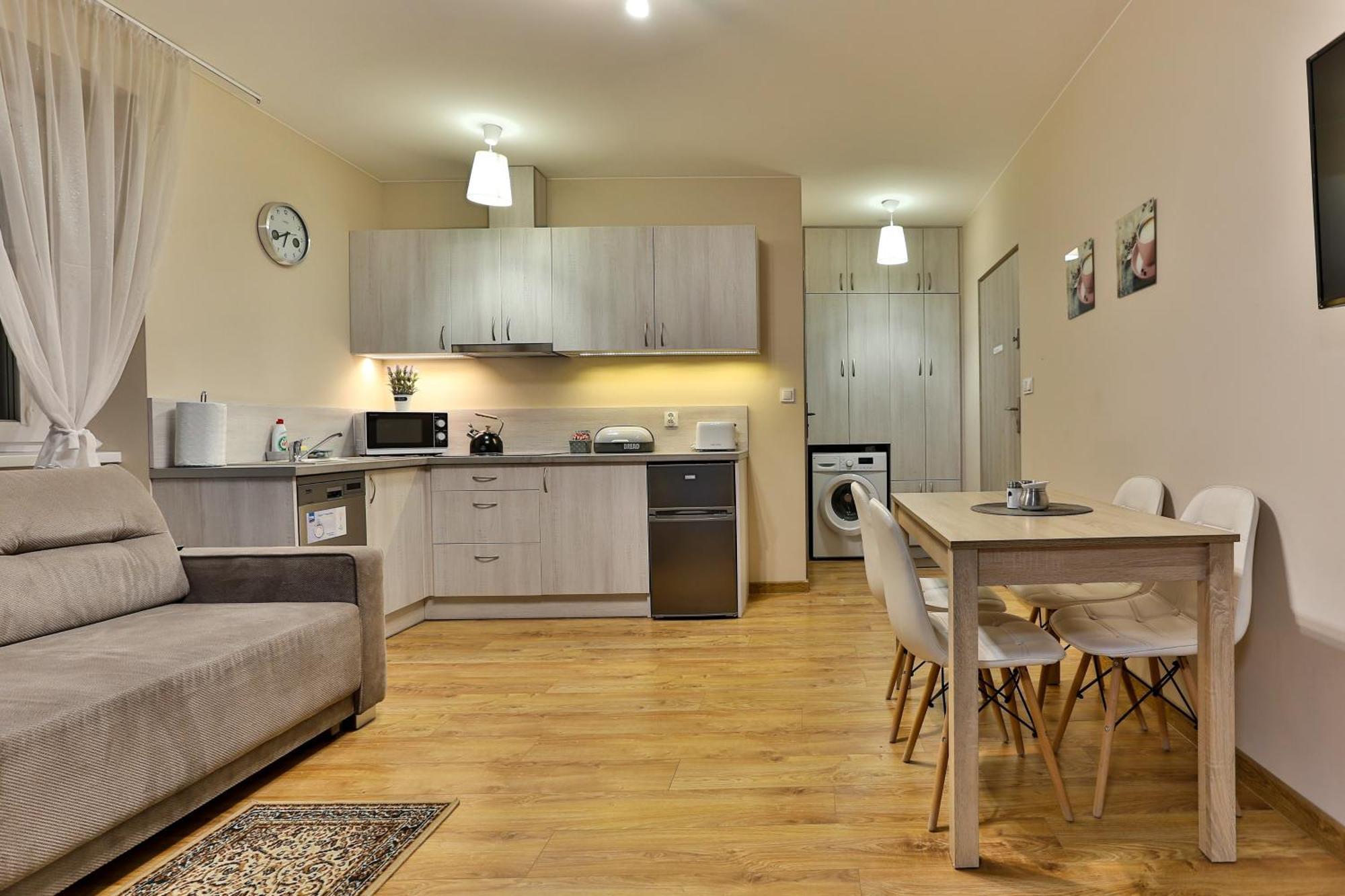 Apartamenty Kombi Новий Тарг Екстер'єр фото