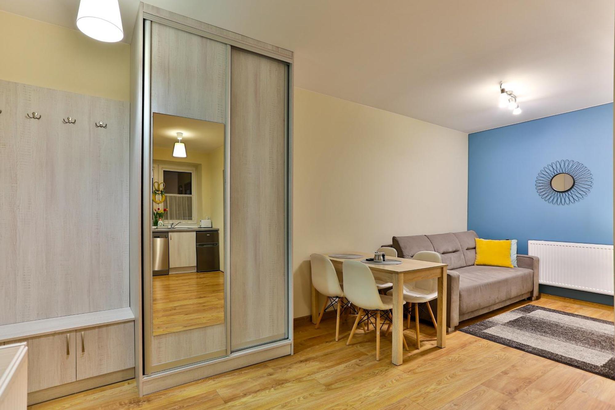 Apartamenty Kombi Новий Тарг Екстер'єр фото
